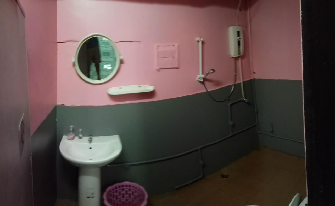Wild & Wandering Backpacker Hostel & Bar Хаад Рин Стая снимка